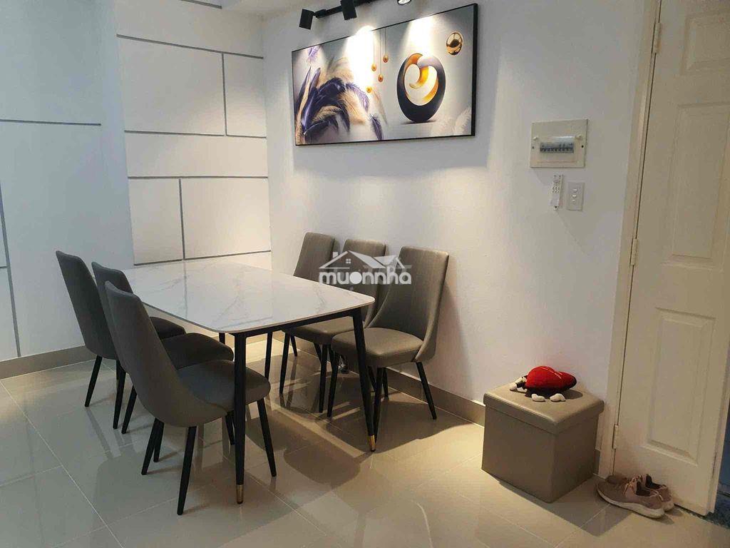 Căn góc chung cư 1050 -lốc  a - dt 62- 2 pn - 3,8 ty - 4