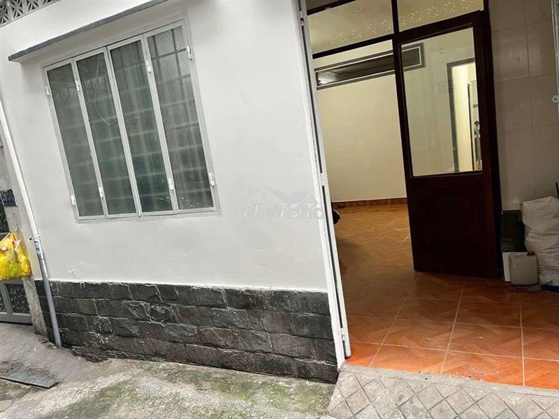 Cho thuê nc nhà phố. hẻm 2,5m đường bùi đình tuý, p.24. q.bt, tp.hcm.