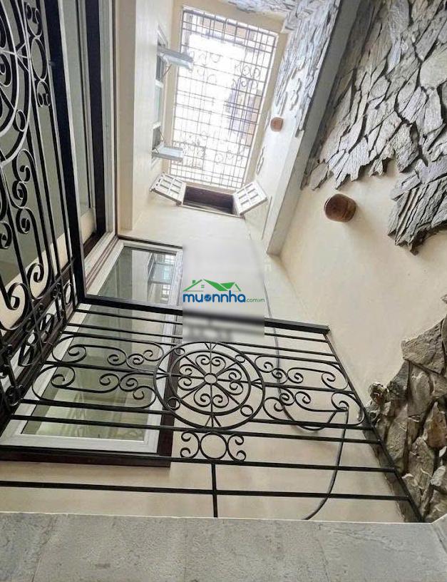 Bán nhà võ văn tần trung tâm quận 3 - 4 tầng btct, dt 81m², ngang 7,3m, dòng tiền ~1,2 tỷ/năm - 3