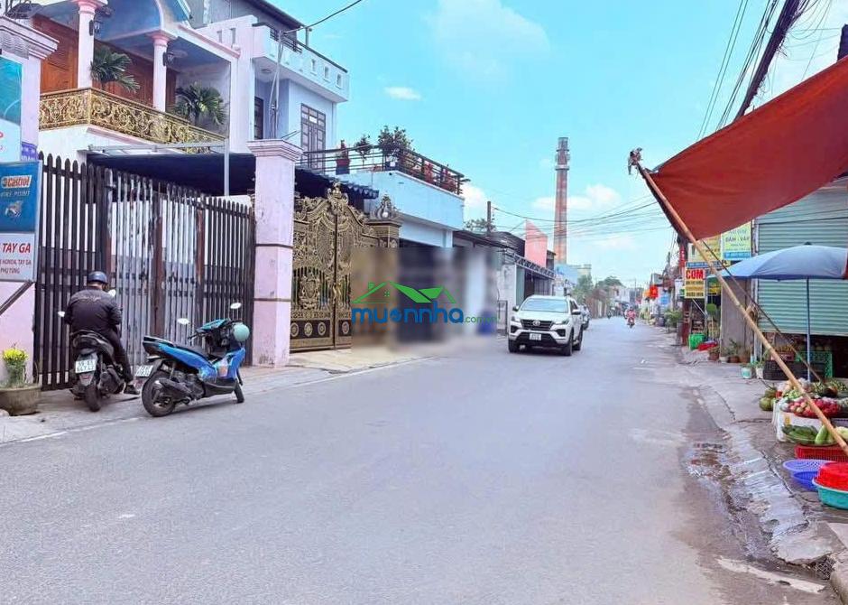 Gia đình tôi cần tiền bán gấp lô đất mặt tiền kinh doanh đẹp tại dĩ an - 3