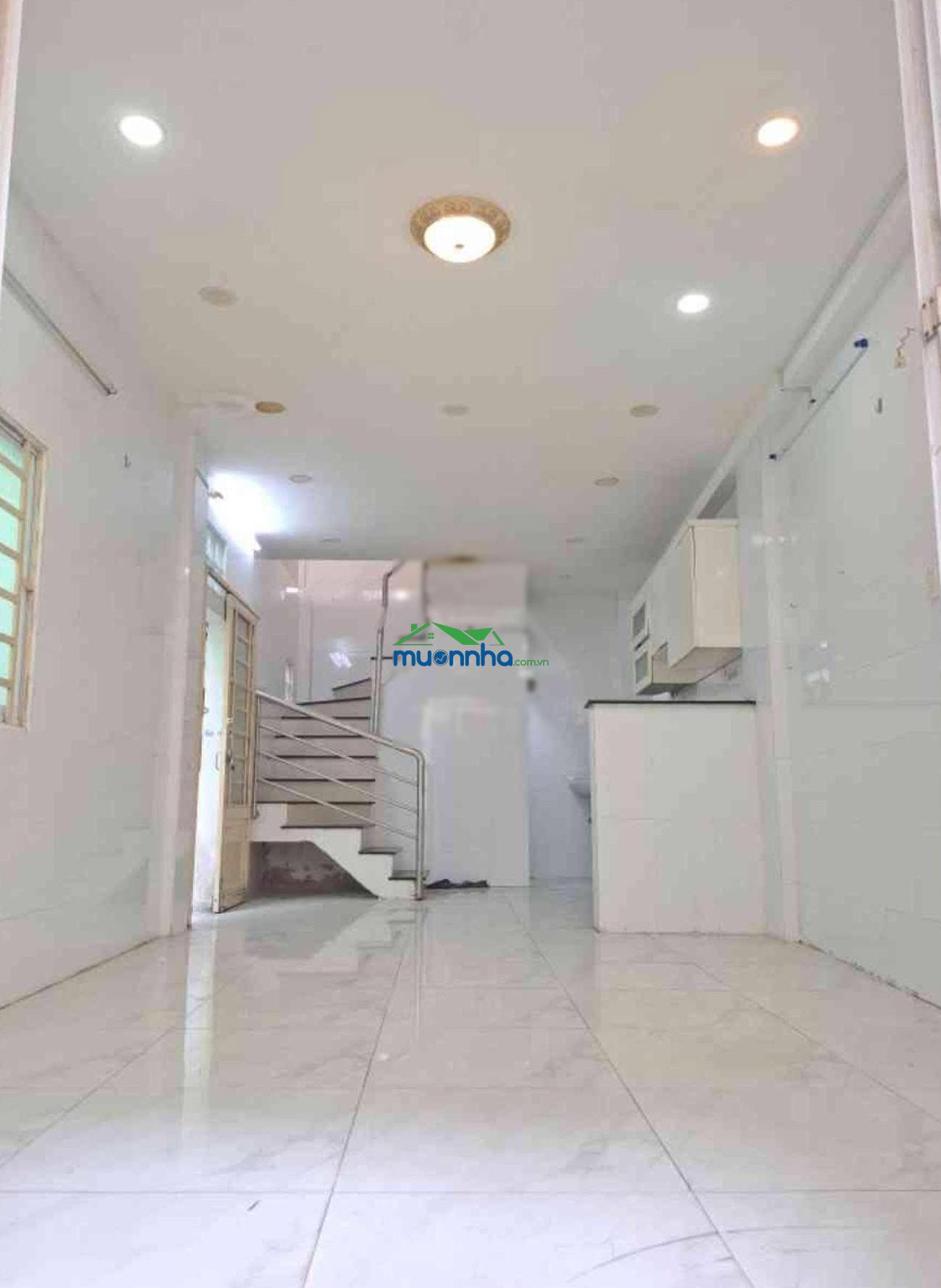 Xe tải ngủ trước nhà, cần bán gấp nhà 3 tầng btct xây kiên cố đường cmt8 trung tâm q3 - 3