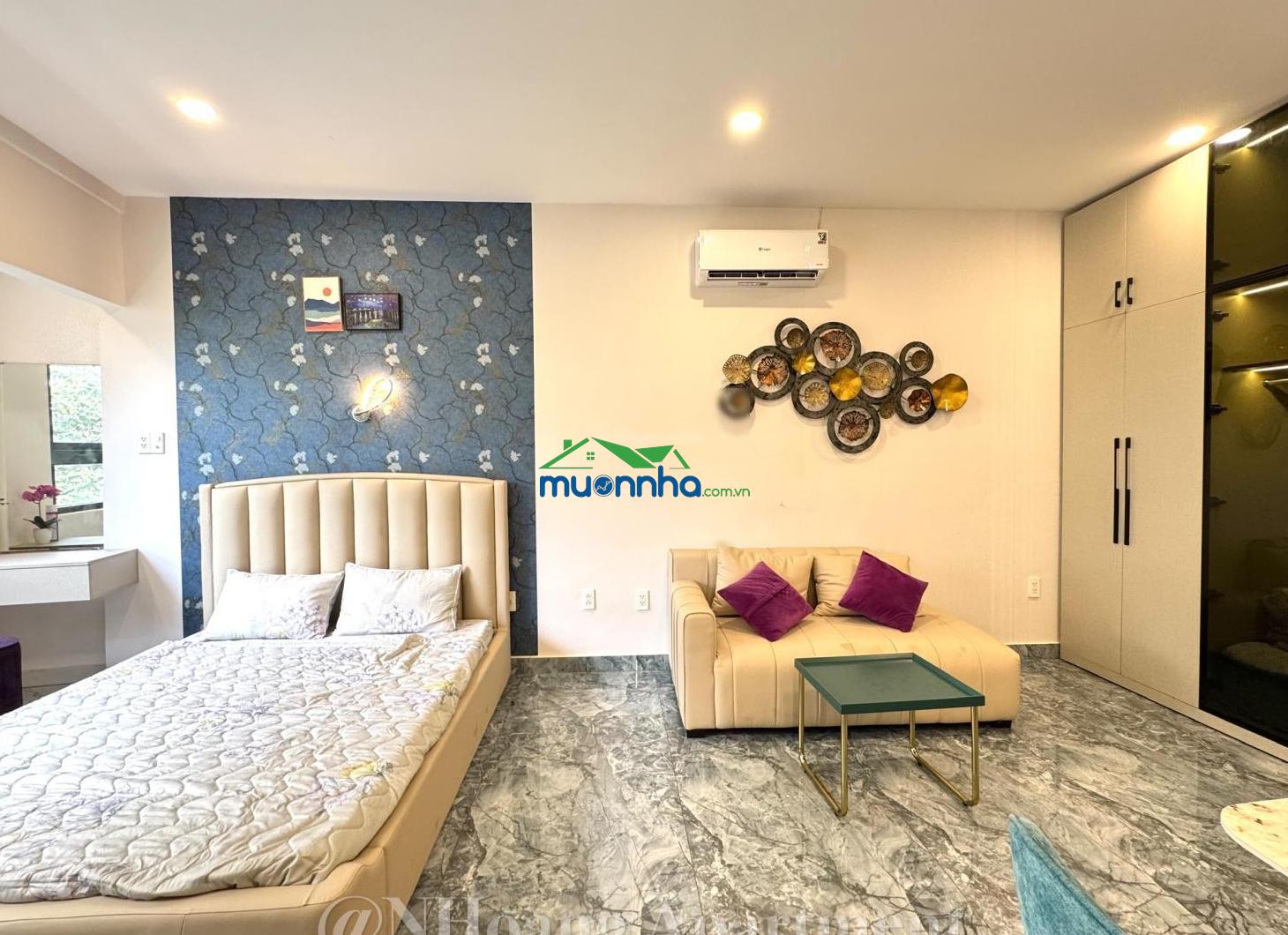 Cho thuê chung cư cũ 35m2 full nt luxury cao cấp ngay mặt tiền trần hưng đạo,khu phố tây giữa q1 - 2