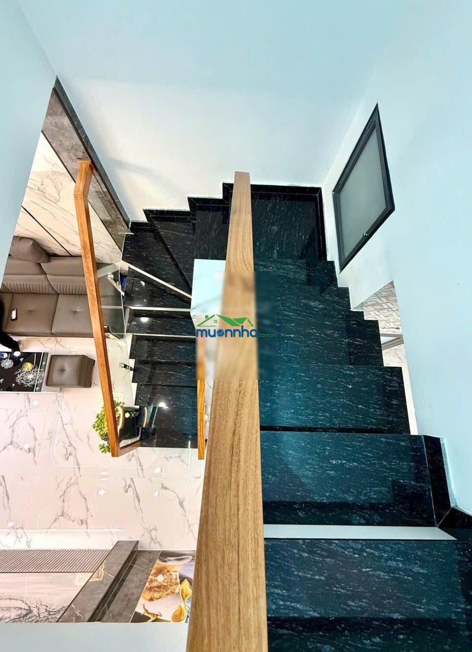 Bán nhà tại đường dương thị mười gần bv quận 12 giá 1,1 tỷ, 4x8m, 2pn + 2wc - 3