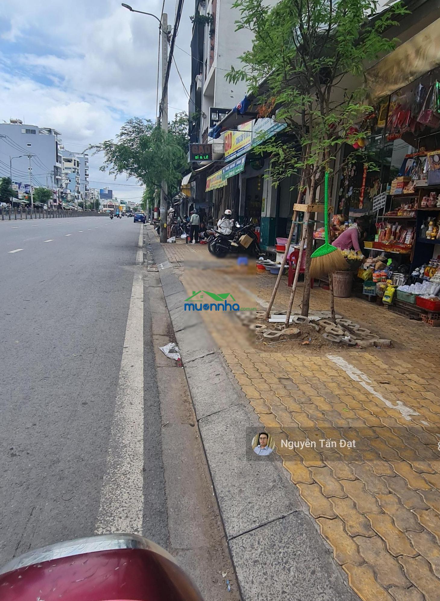 Bán gấp nguyễn xí 34m2/ngang 4m - nhà c4 một đời chủ, xây mới 4 tầng - nhỉnh 6 tỷ thương lượng mạnh - 3