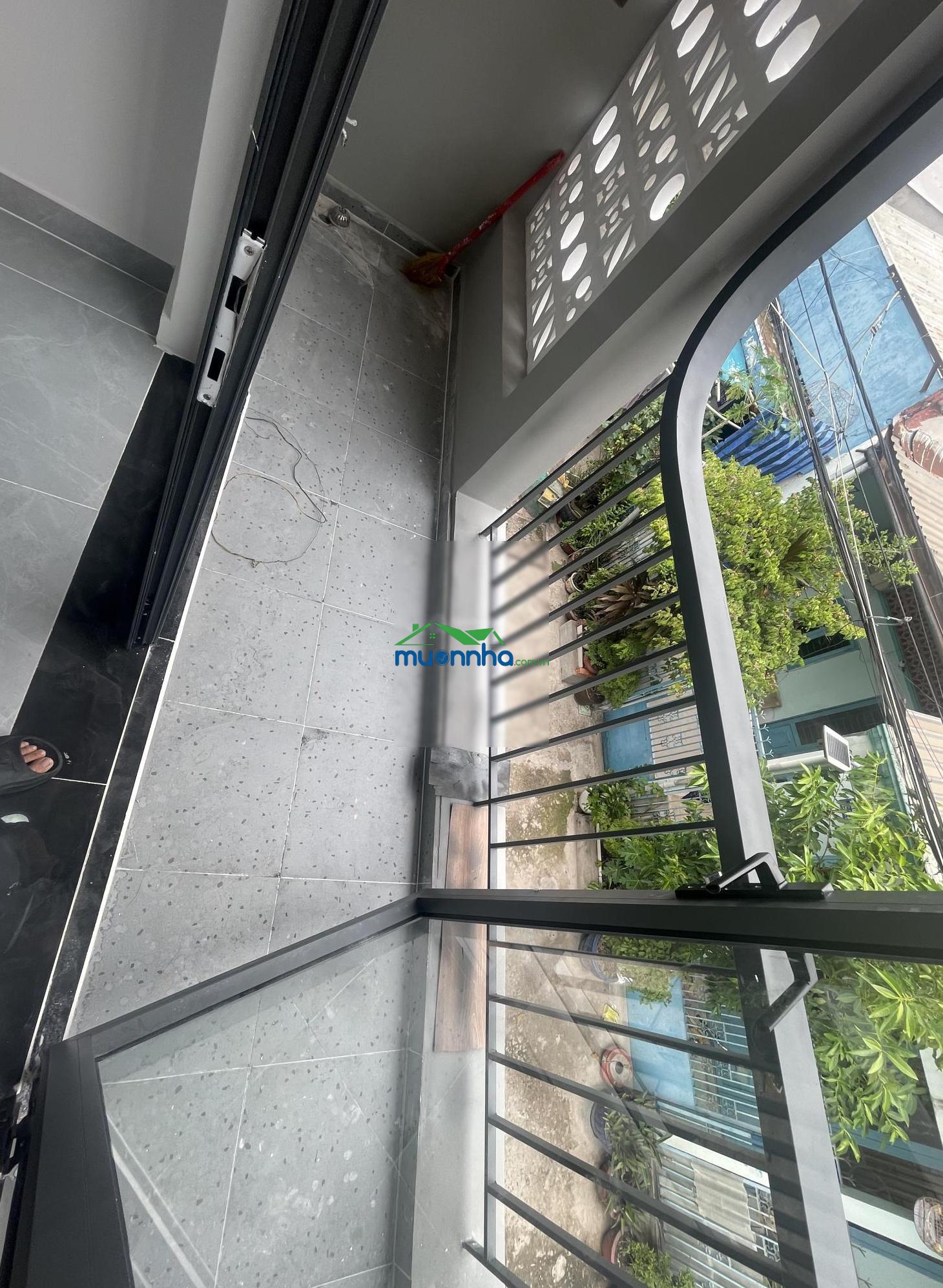Chủ gấp bán nhà bình tân hiếm - kế tên lửa - 50m2 - 2 tầng - đường trước nhà 4m thông - 4 tỷ