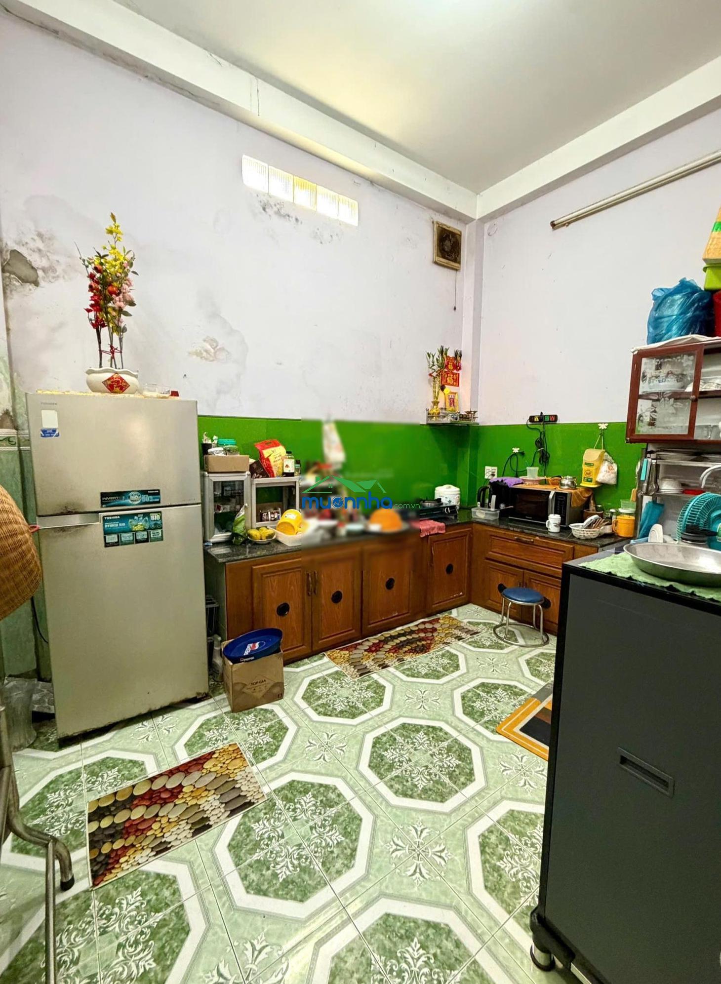 Bán nhà trệt lầu đúc btct hẻm lê ngã khuông việt, q. tân phú - 4.2 tỷ