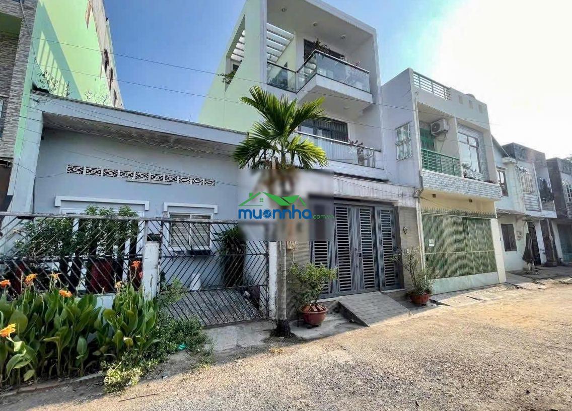Bán nhà kdc bách khoa phú hữu, quận 9 - 72m2 (5.52x13.1m) nhà trệt + lửng sát global city 6.8tỷ - 2