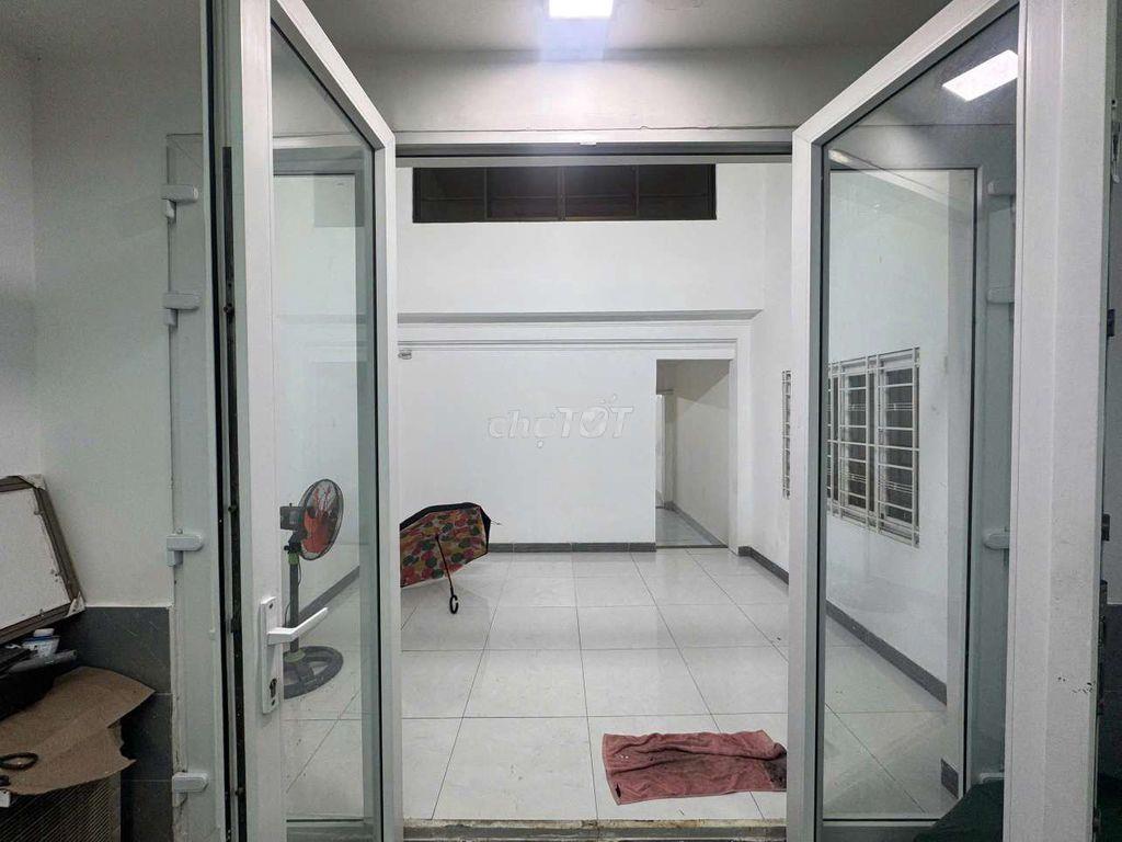 ( 10 triệu 3pn) cho thuê nhà đường nguyễn hữu tiến dt 4x20m đúc lửng - 2