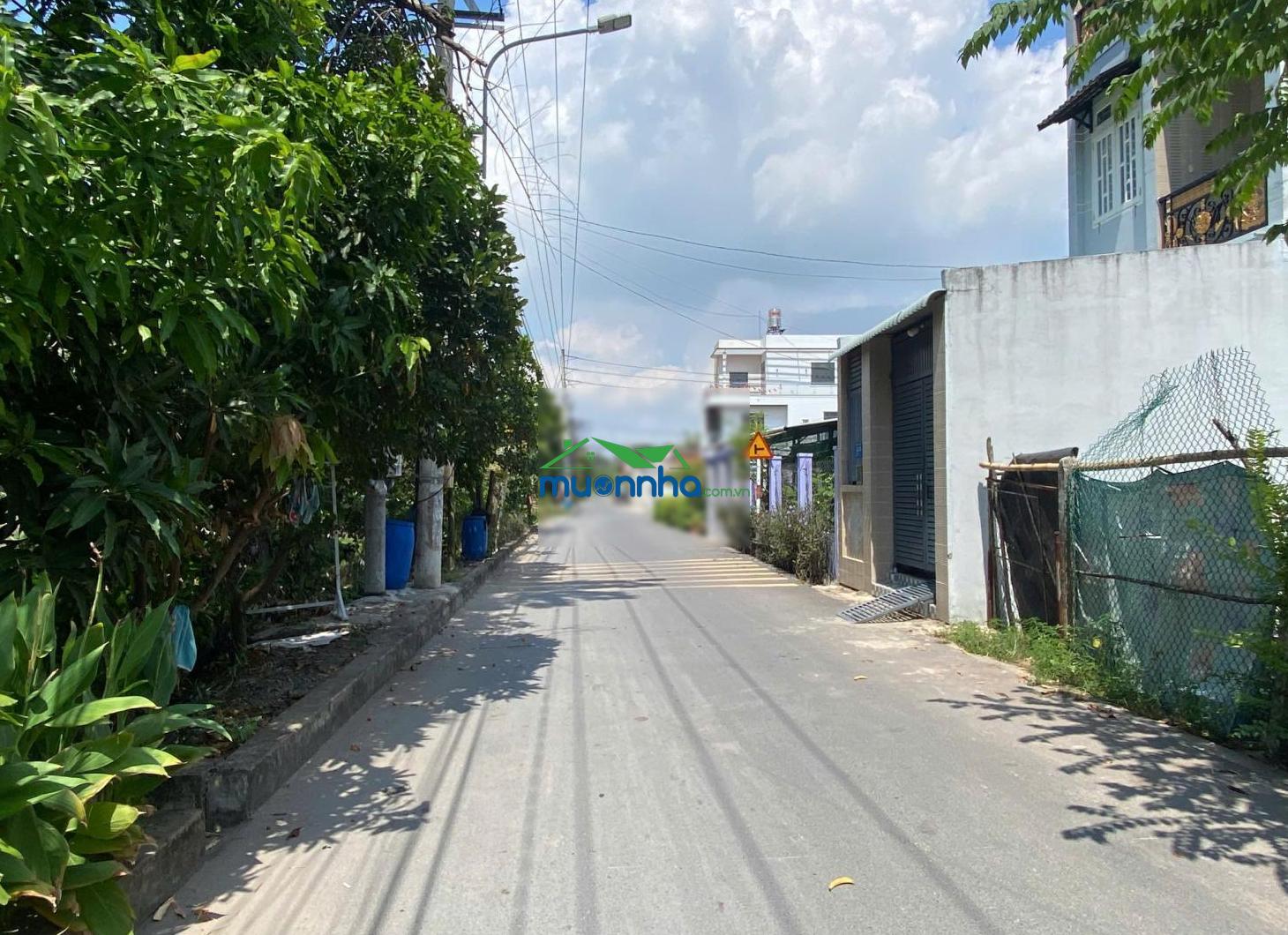 Mặt tiền vĩnh phú 38a - 1001m2 - có 250m2 thổ cư - đường xe tải - sổ riêng - gần sông sg - 3