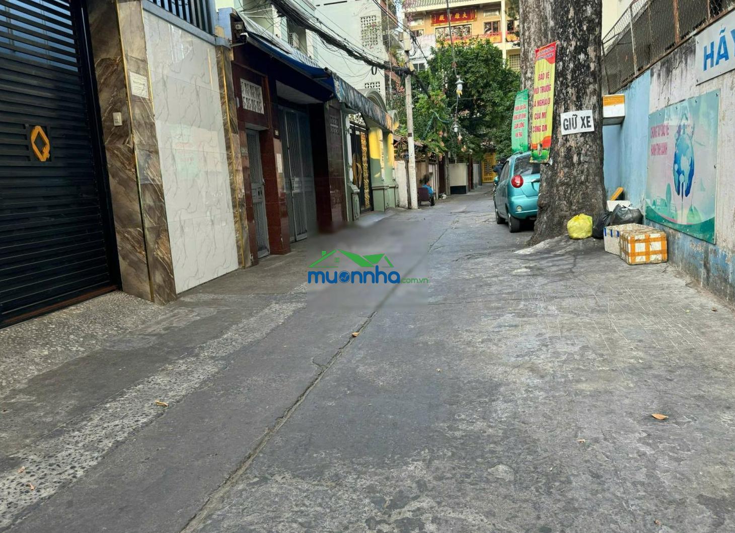 Bán nhà hxh đường trần bình trọng ngay trần hưng đạo (10x20m) giá: 31.5 tỷ thương lượng hđt: 50tr - 2