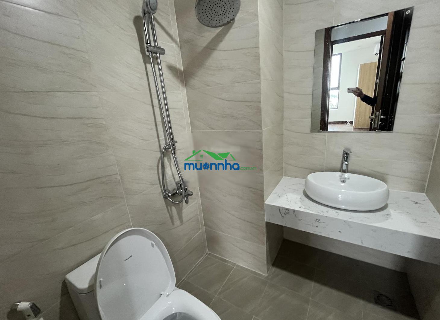 Cho thuê benhill - 2pn2wc - 64m2 - 6.5tr - nt cơ bản - đáng thuê nhất - view cực đẹp