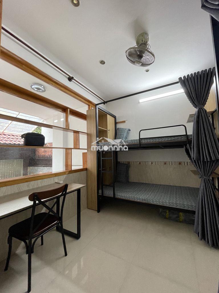Ktx nữ sinh viên phòng 4 người ngay linh trung - làng đại học