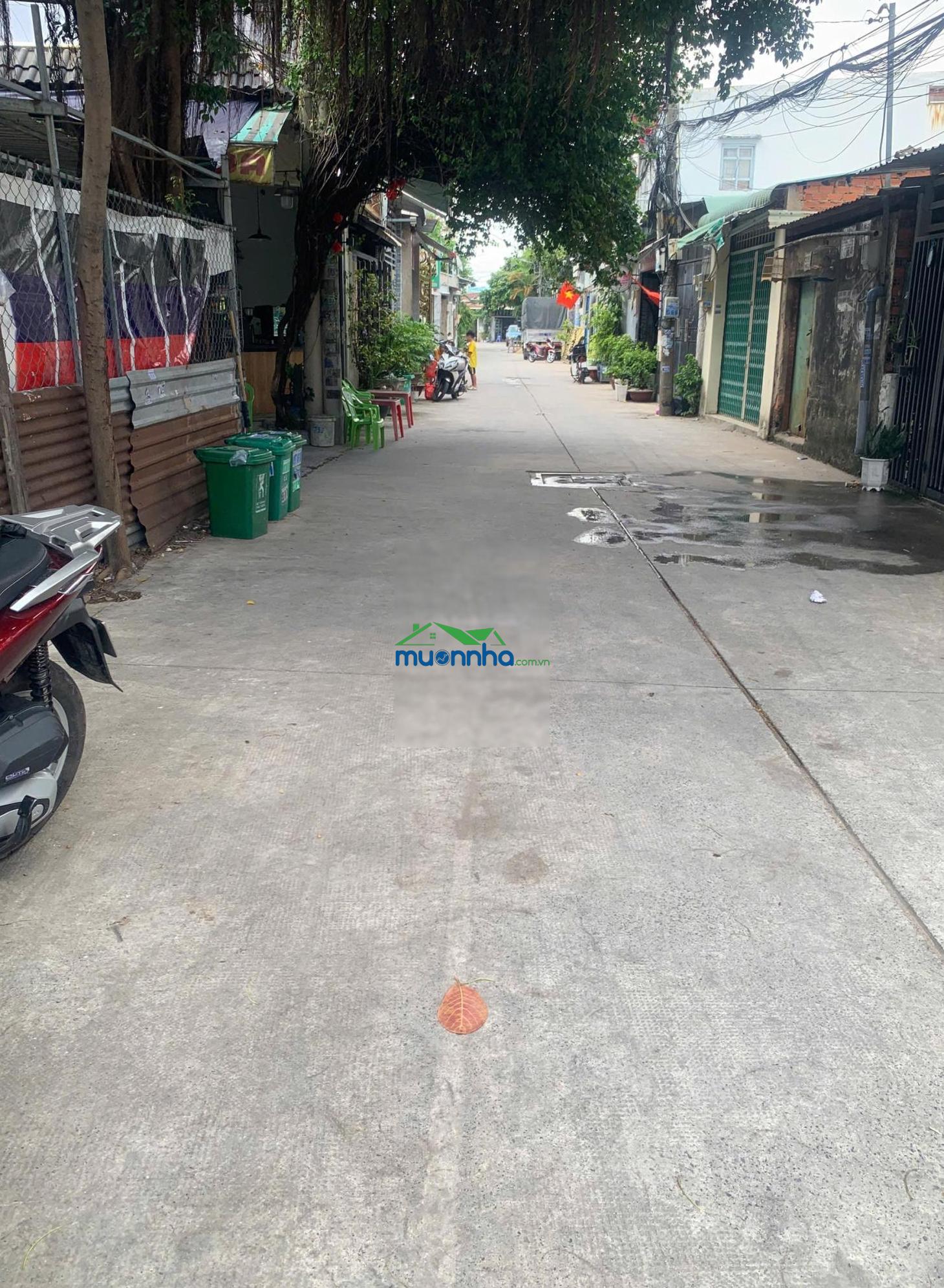 Sổ hồng riêng - đường 8m 2 làn xe, nhà 4x17m dương thị mười, gần uỷ ban công an q12, giá 2,3tỷ (tl)