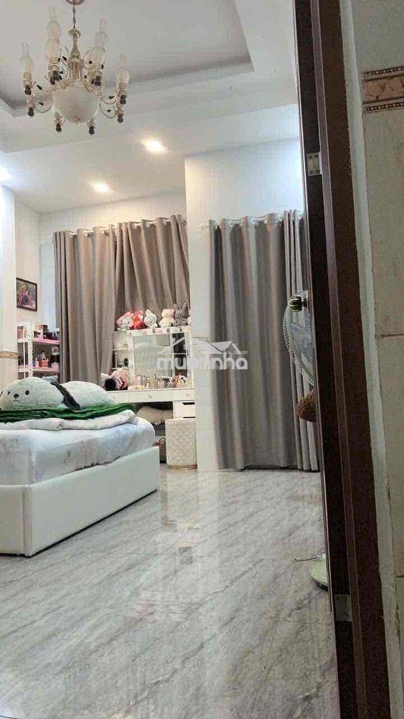 Nhà bán chính chủ 2 lầu gần cầu bà tàng đường phạm thế hiển - 2