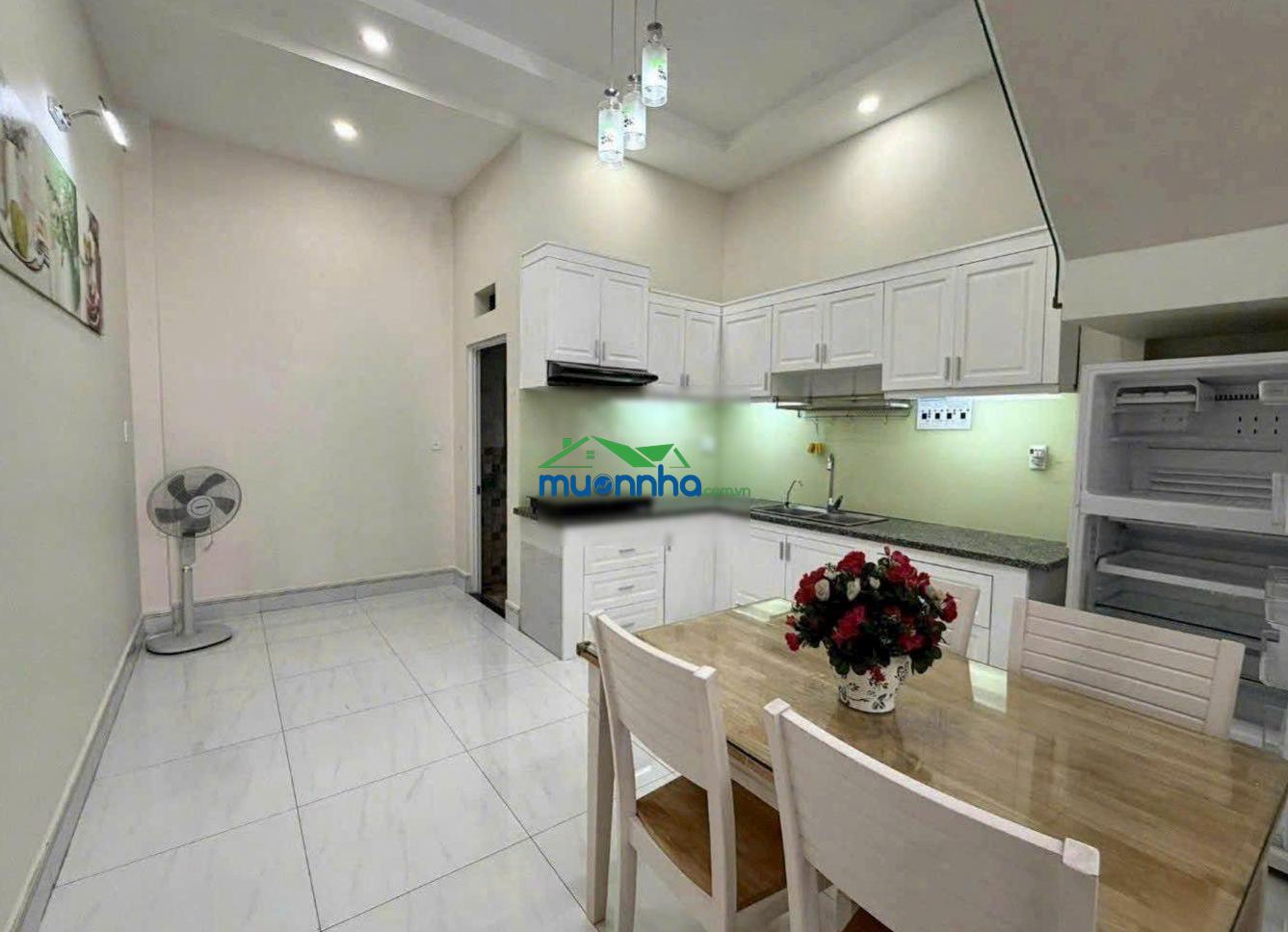 7,7 tỷ, bình trưng tây, q2, nhà 4 tầng, đường ô tô tránh, 3 pn, 4 wc