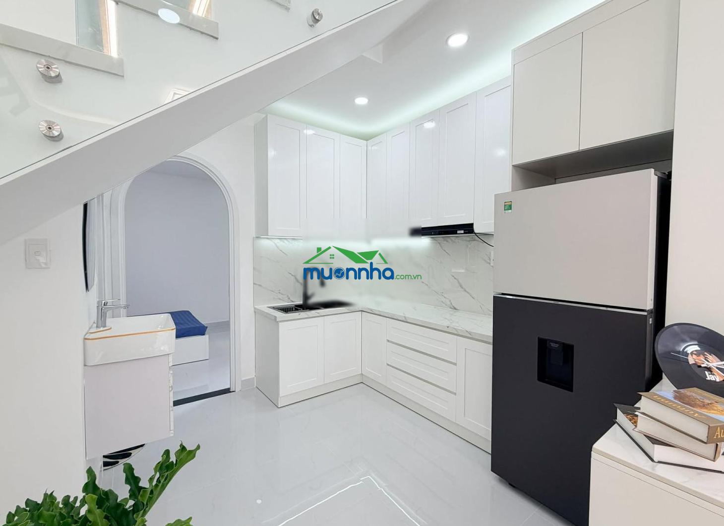 Đường số 7, gv 45m² (4x11.3) 3pn, full nội thất giá 7.3 tỷ (đã giảm 350tr)