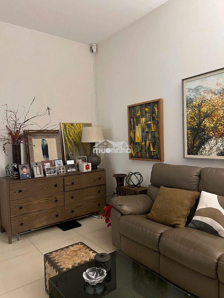 Bán 2 phòng ngủ, lầu cao view đẹp, nội thất cao cấp giá 10.5 tỷ - 2