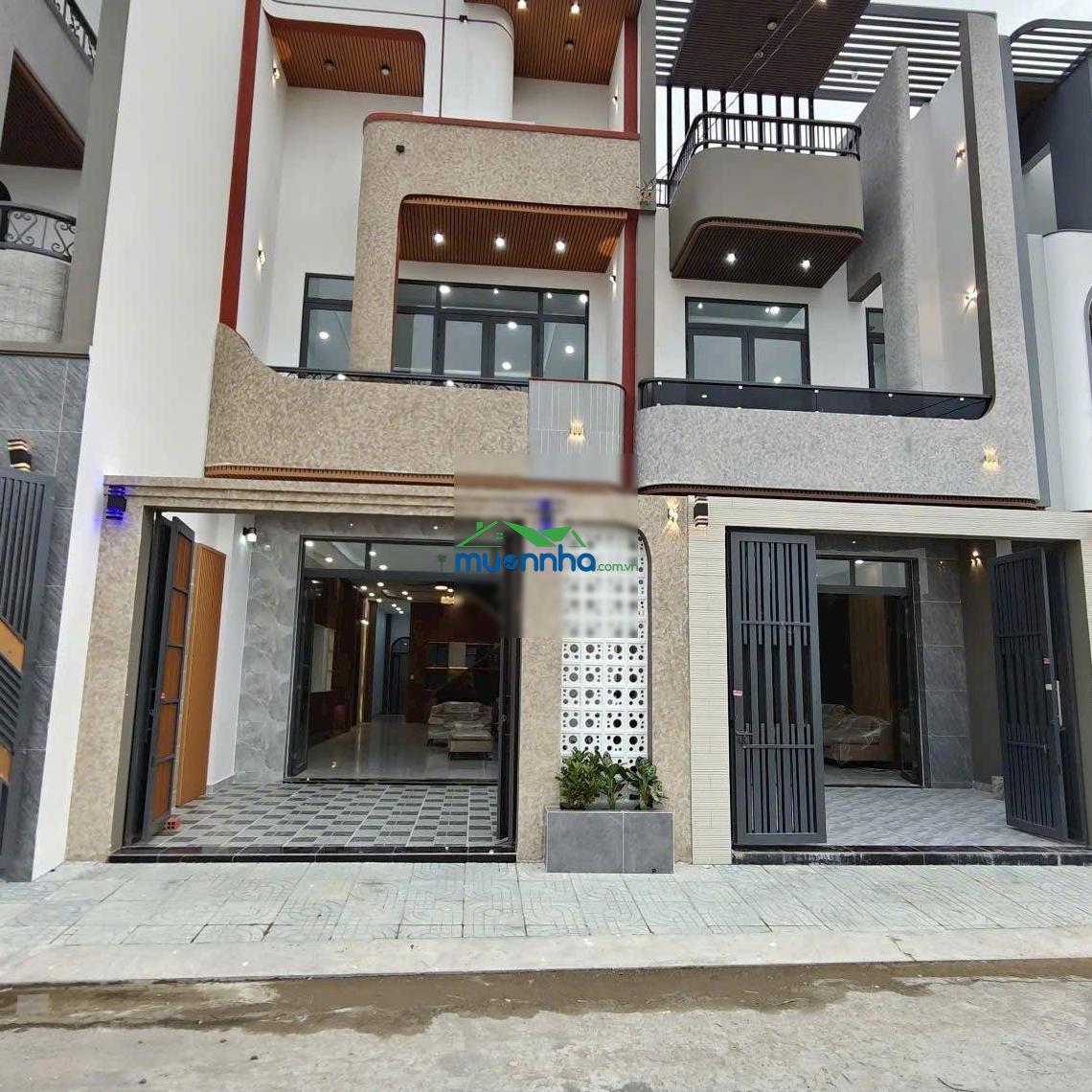 Nhà ngay chợ bình chánh 5x24m 1 trệt 1 lầu giá 2,3 tỉ 4pn - 3wc
