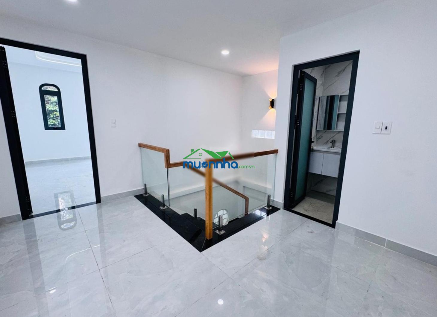 Căn góc thoáng bình thạnh giáp quận 1 hơn 70m2 thêm sân 20m2 có 3pn to chỉ nhỉnh 7 t.ỉ xíu - 3