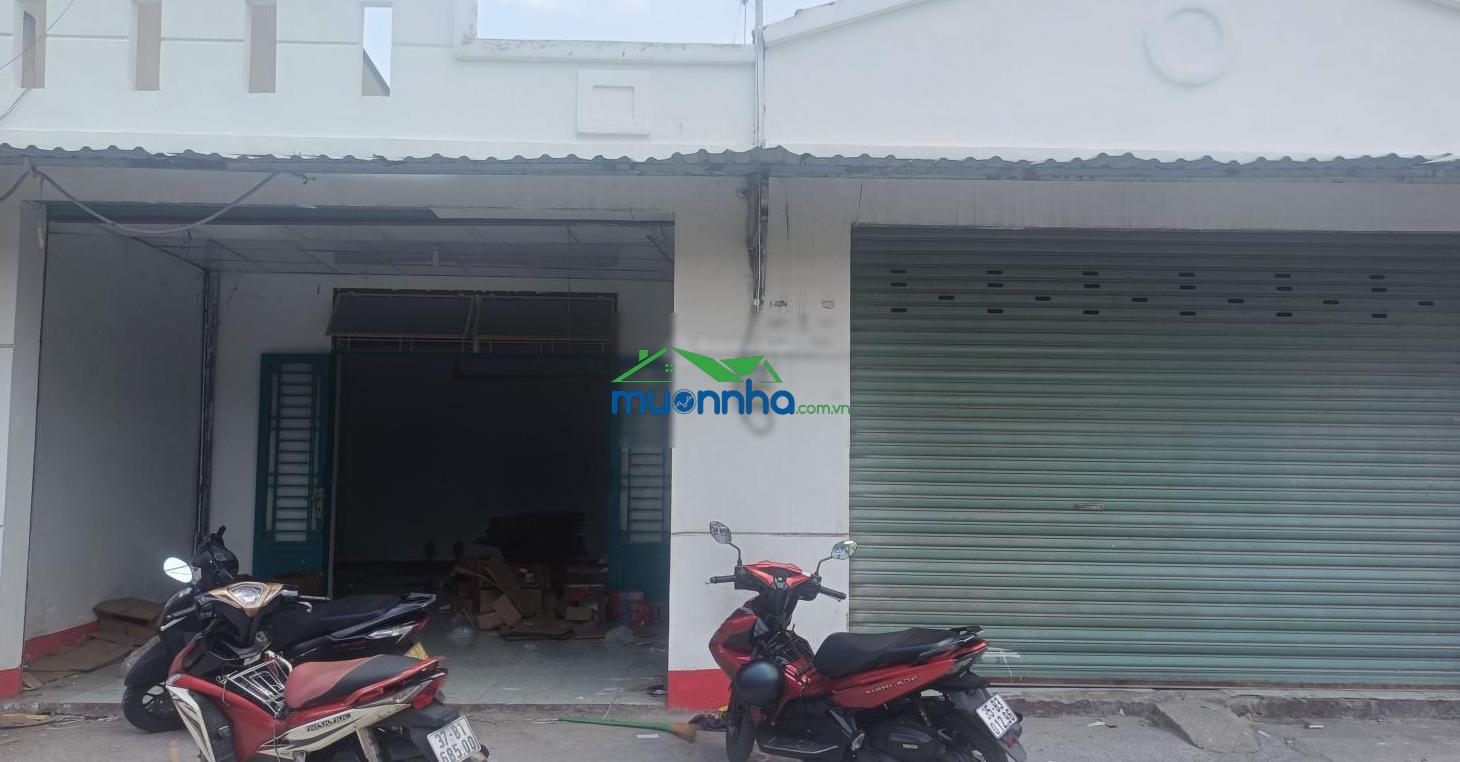 Nhà 10x20m, mặt tiền đường nhựa 1/tô ký ngay phòng công chứng đất việt - 3