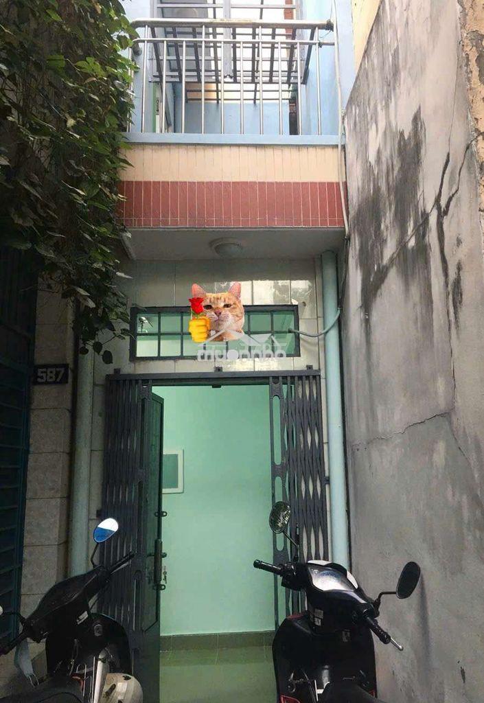 Cho thuê nhà đg.cmt8.p5.tân bình