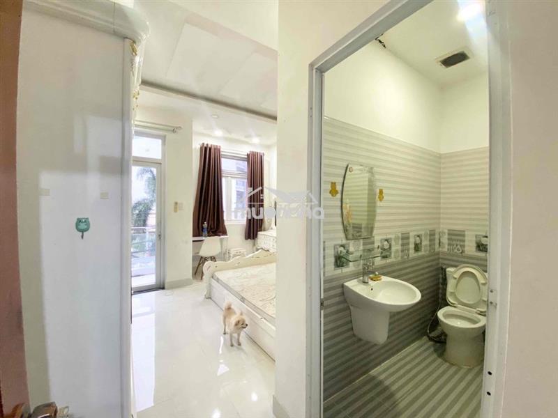 Phòng ban công ngay nguyễn tuyển-4tr