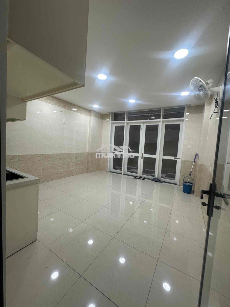 Cho thuê nhà mới đường xô viết nghệ tĩnh, q. bt- 4 tầng dtsd:414m2 - 4