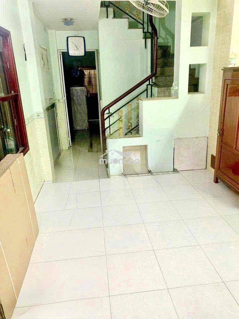Cho thuê nhà phạm văn chí - phường bình tiên - quận 6 nhà hẻm 6 mét ( - 3