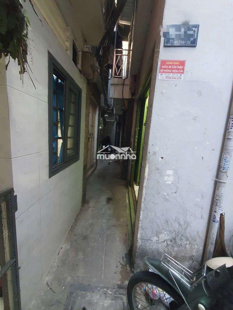 Hẻm trần đình xu q1 - 2