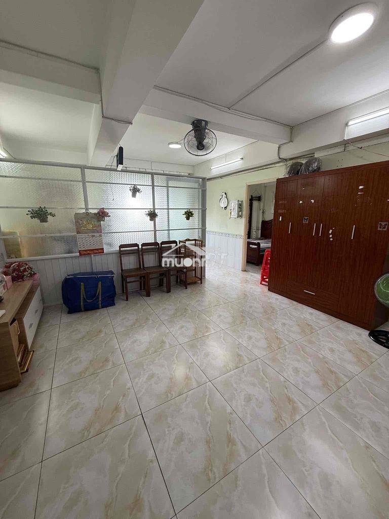 Bán chung cư nhiêu lộc c.( gần chợ tân hương) 72m2 [ 3pn - 2wc]