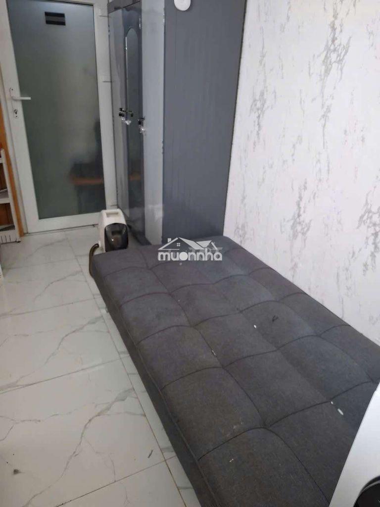 Phòng full nội thất máy lạnh 14m2 - 3