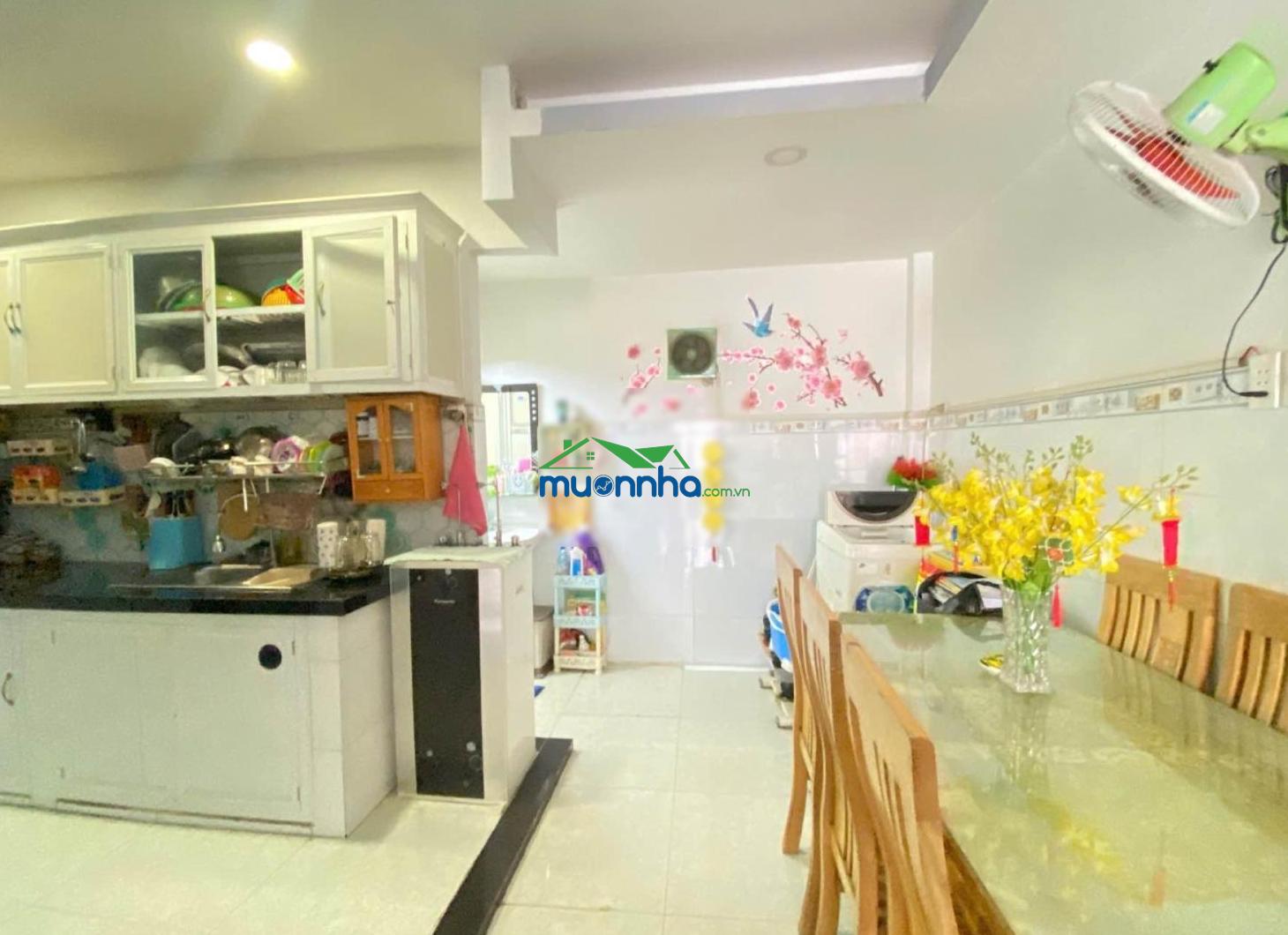 Hot, bán gấp nhà riêng mã lò btân. 60m2, 3 tầng mới đẹp, hẻm 5m sát mặt tiền, chỉ nhỉnh 5 tỷ. - 3