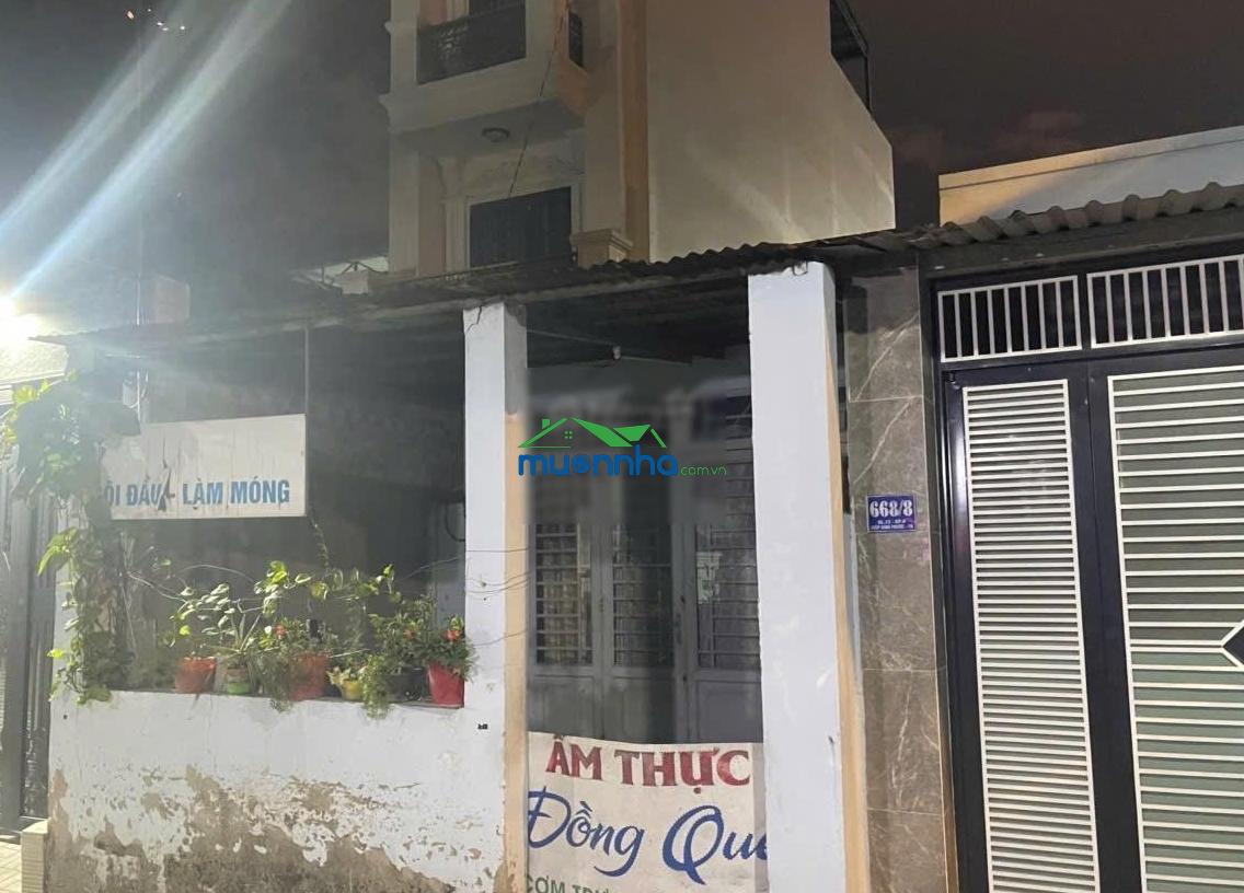 Nhà quốc lộ 13 hiệp bình phước thủ đức dt: 104 m2 - 6tỷ hơn đường xe tải