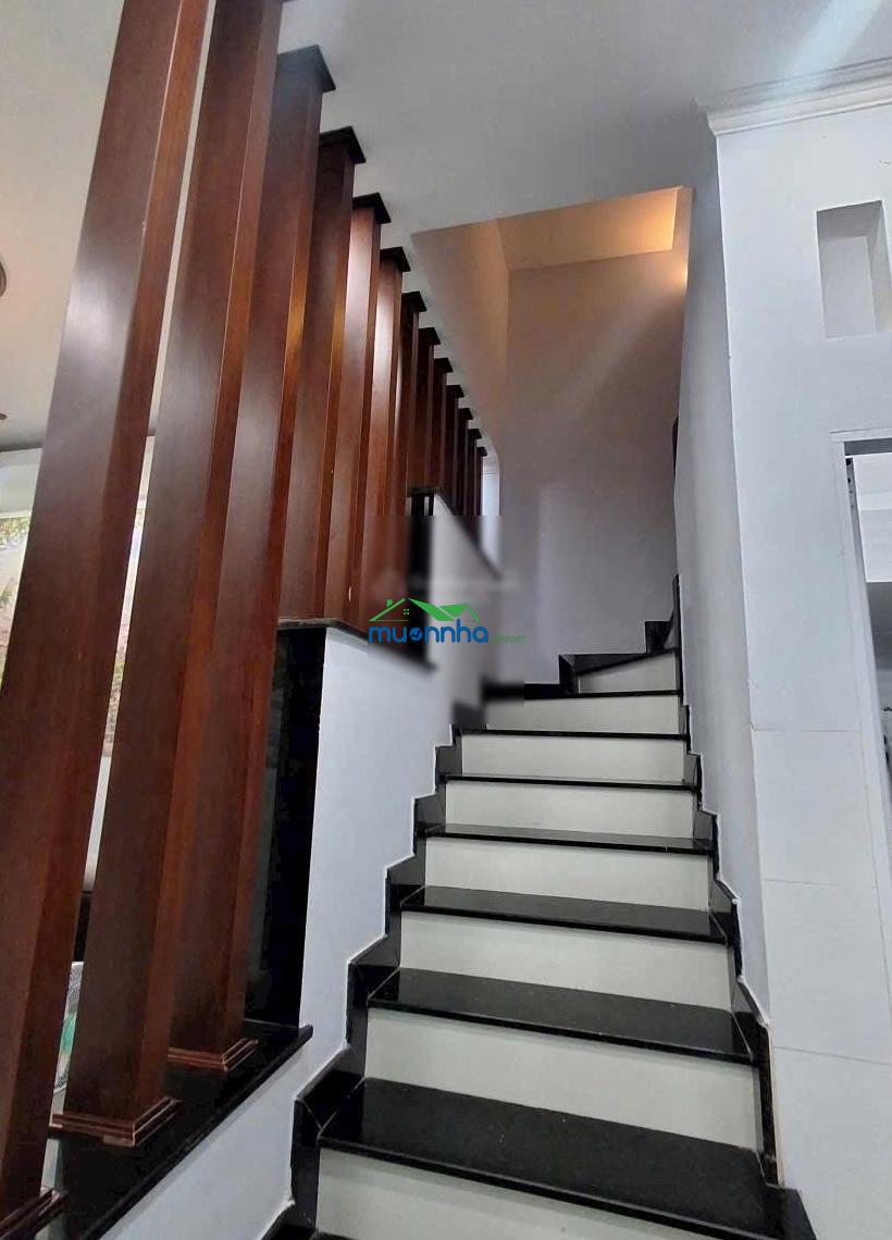 Bán gấp nhà 4 tầng lã xuân oai hxh 6m 4pn chỉ 5.8 tỷ - 2