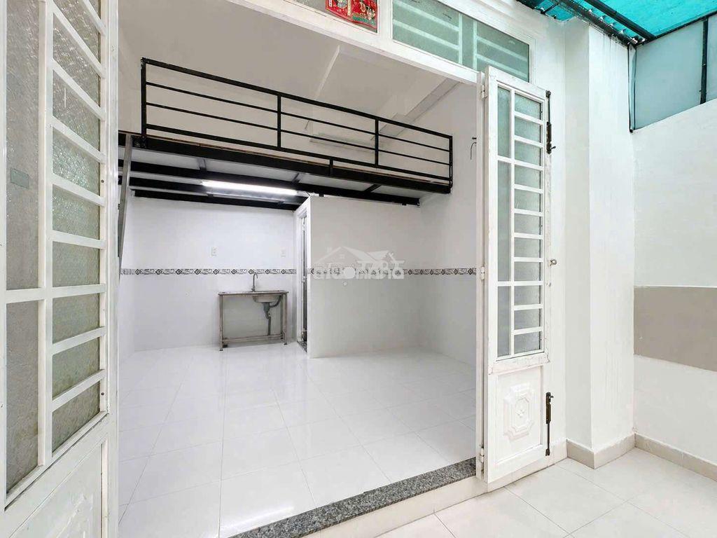 Nhà nguyên căn dạng kiot, gác cao 2m gần đh tôn đức thắng, rmit, tdtt - 3