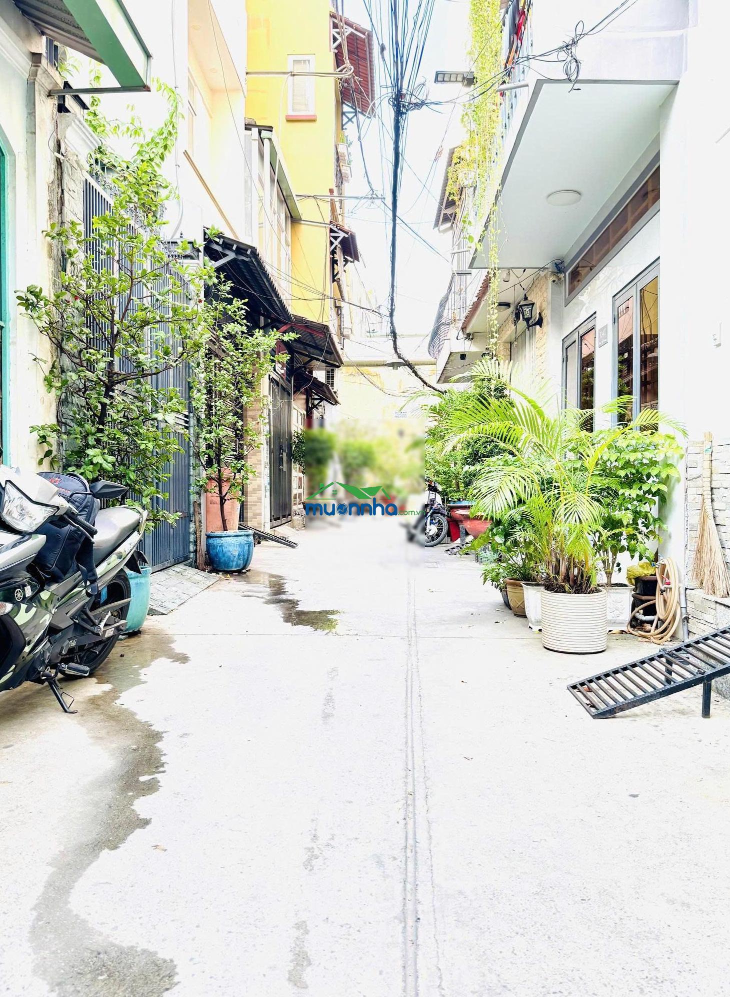 Nhà trung tâm q1, dt: 4 x 11m công nhận 43m² nở hậu tài lộc ~ nhỉnh 10 tỷ - 4