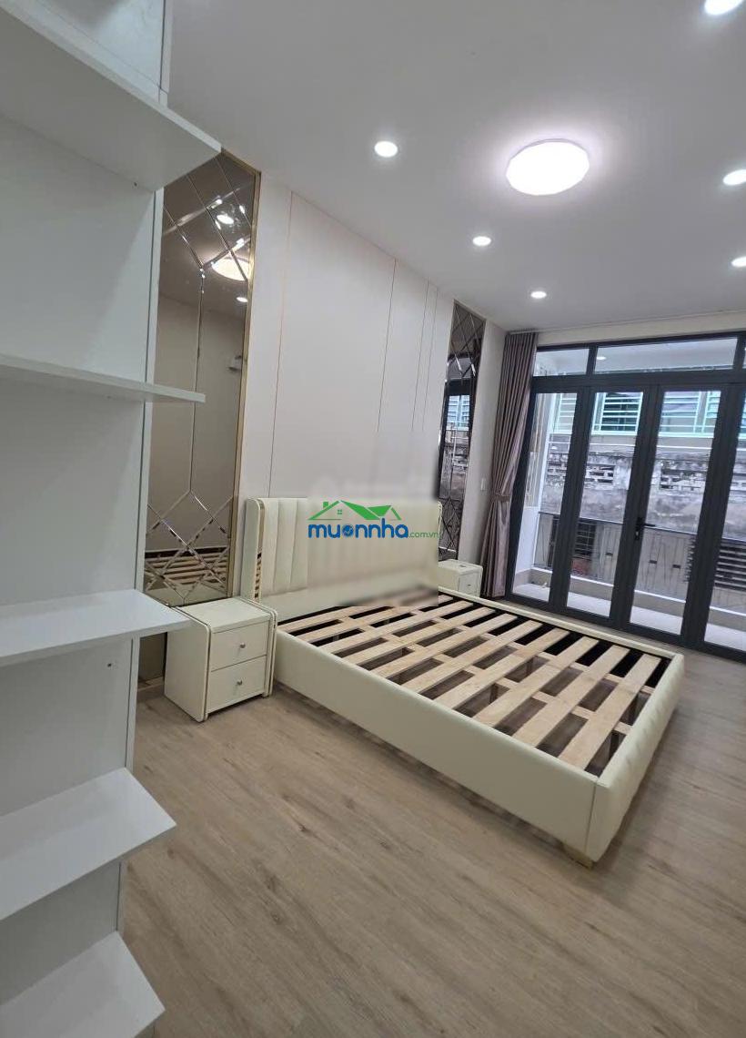 Nguyễn duy dương quận 10 - nhà đẹp 2 lầu vài bước ra mặt tiền - 2 mặt hẻm thông thoáng