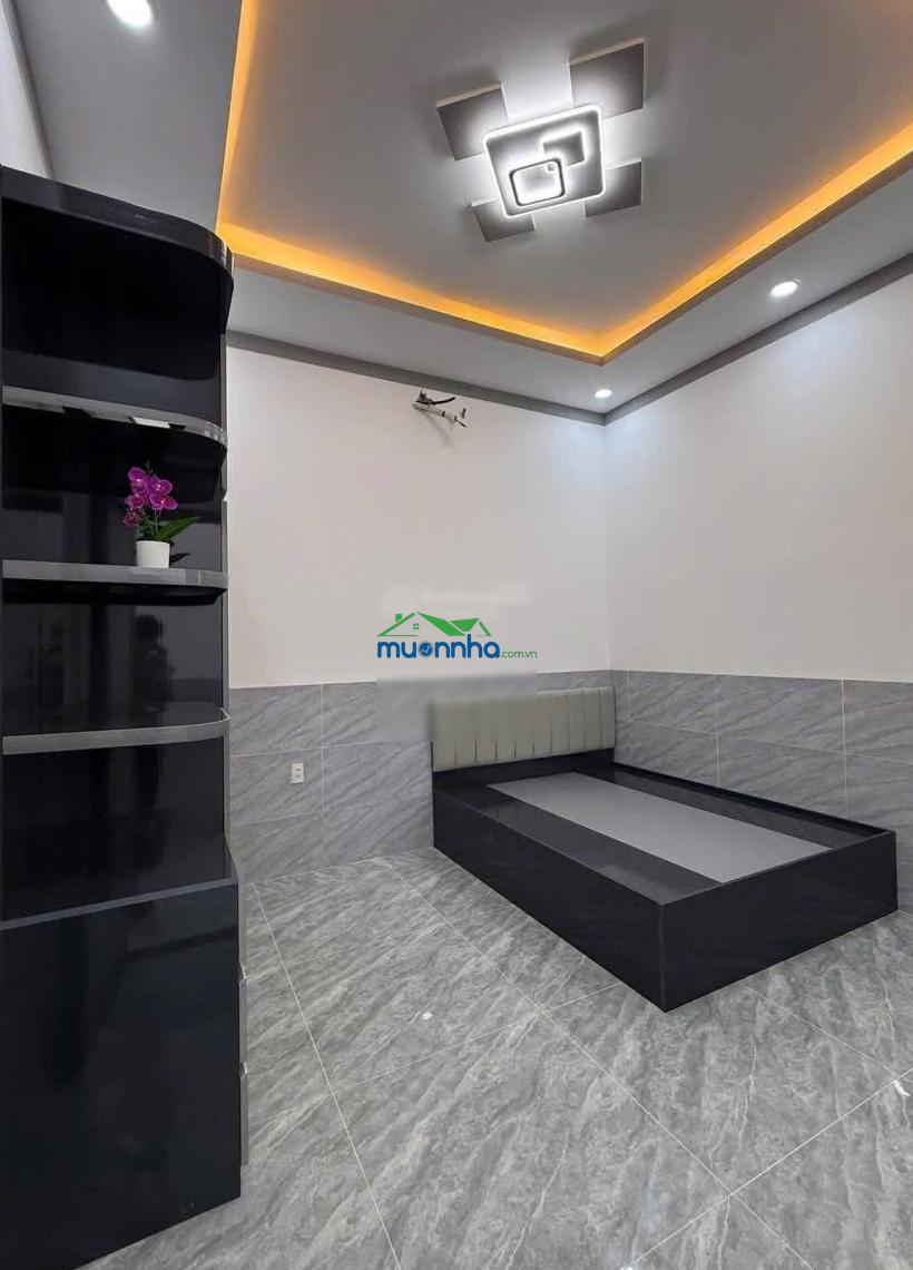 Bán nhanh nhà riêng chính chủ, chợ đệm, bình chánh, dt: 100m2, sổ hồng riêng