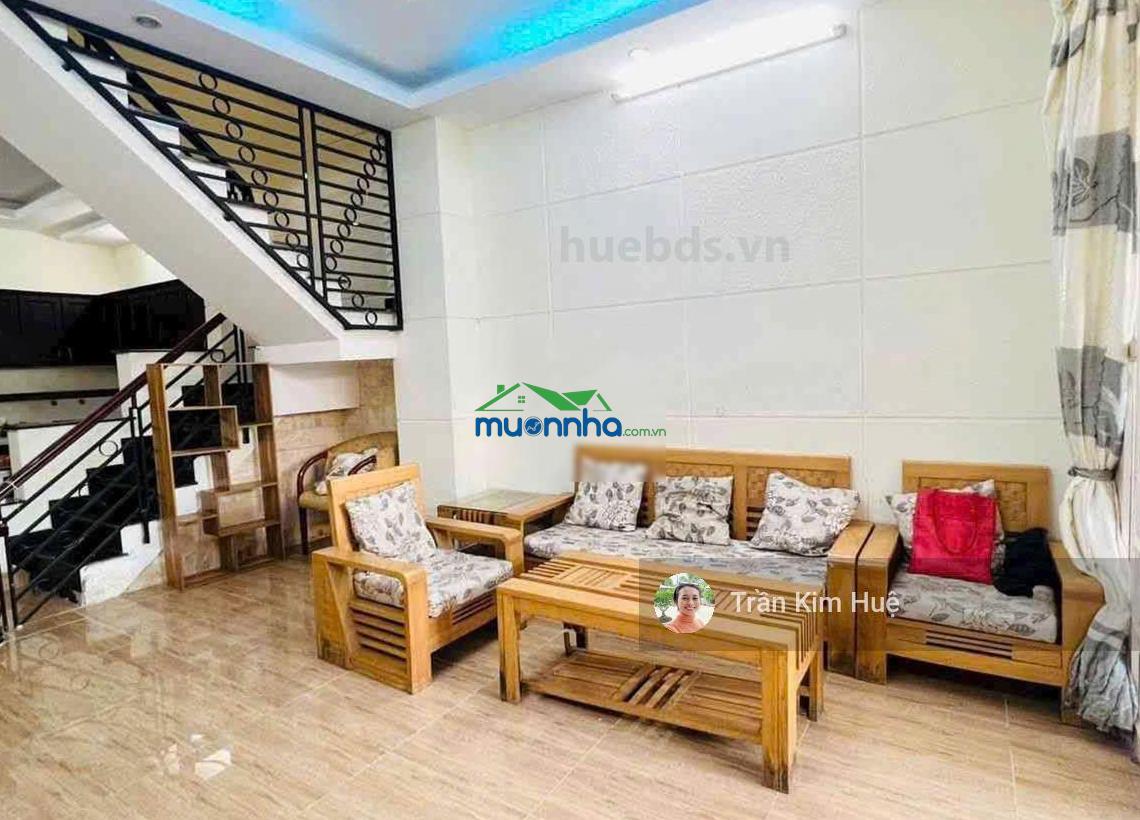 Nhà ngang 4m, có sân để xe, gần nguyễn thị thập, quận 7, chỉ 4.x tỷ
