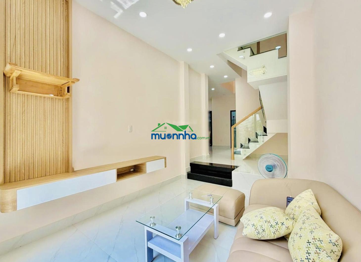 Hạ 200tr, võ duy ninh, ngô tất tố, 4 tầng(4pn), dt: 50m2, có sân thượng, view landmark 81, 7.8 tỷ - 3