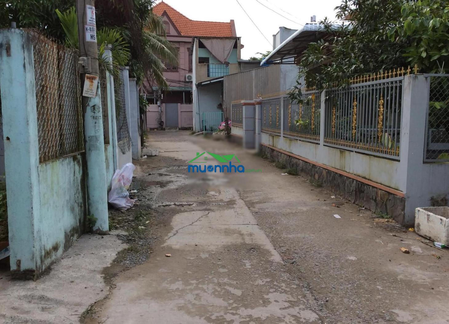 Nhà vườn rộng 200 m2 (5 x 40), gần rmit / phú mỹ hưng, tphcm, giá chỉ 2,85 tỷ.