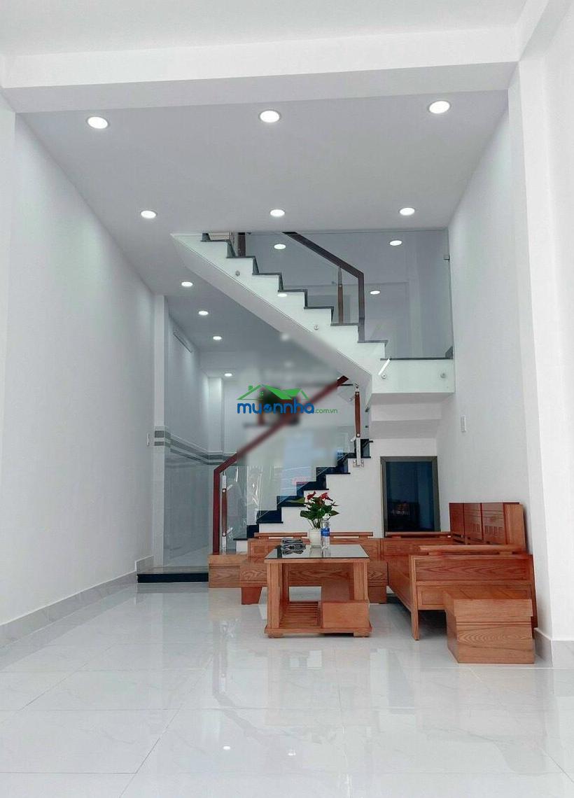 Cần tiền bán gấp căn nhà hẻm xe hơi nguyễn xí ngay rạch xuyên tâm - dt:3.9x14m. trệt, 2 lầu nhà mới - 2