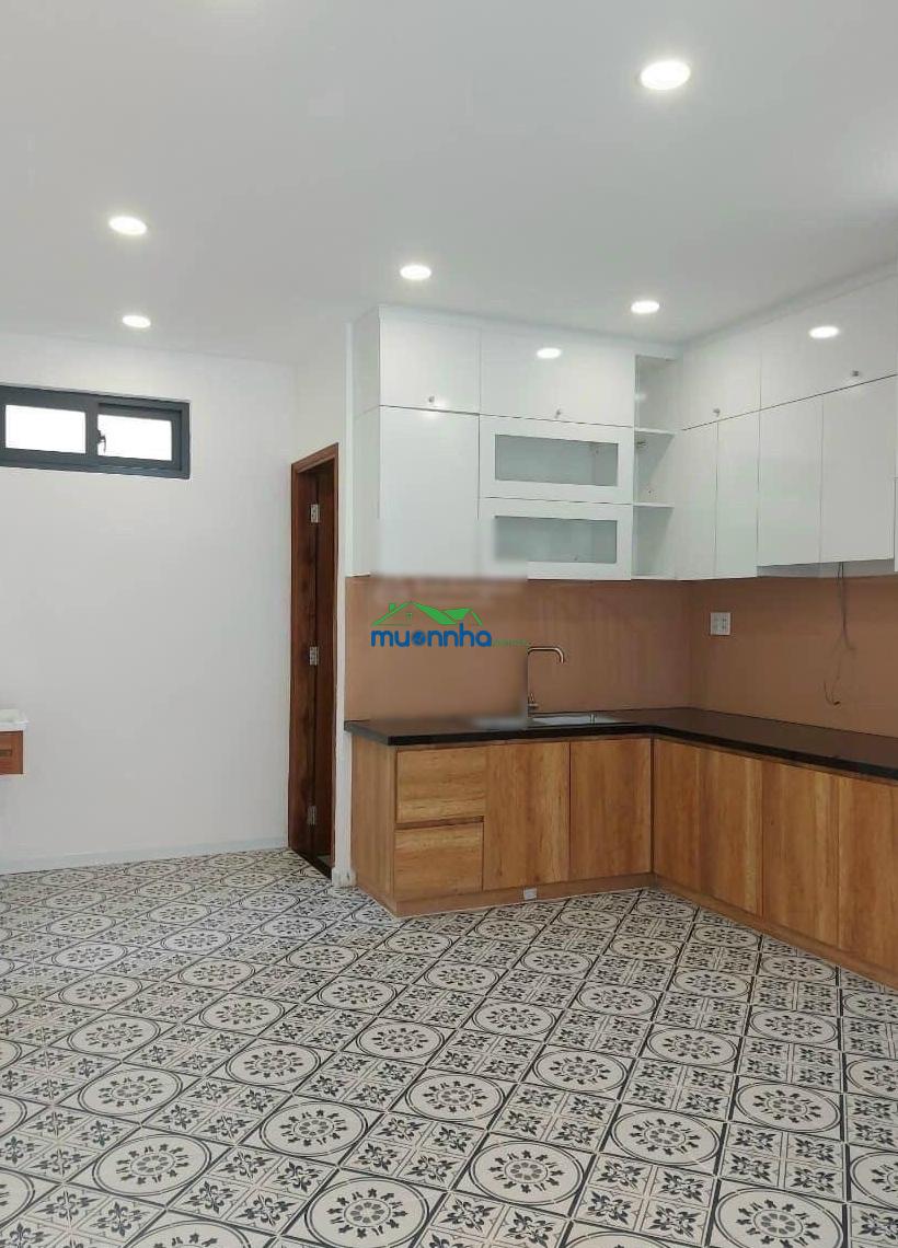 Cần tiền bán gấp căn nhà hẻm xe hơi nguyễn xí ngay rạch xuyên tâm - dt:3.9x14m. trệt, 2 lầu nhà mới - 4