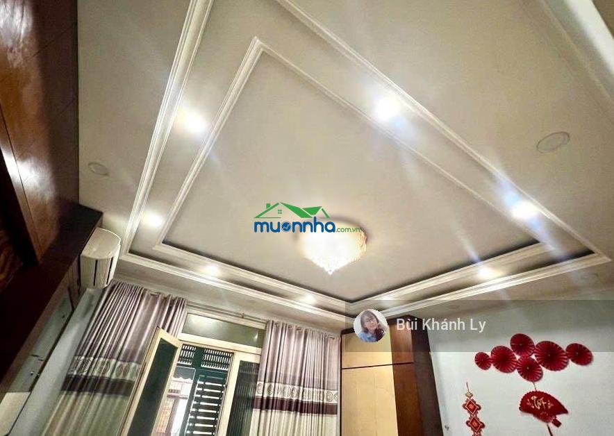 Phú nhuận 1 sẹc phan xích long 120m 5 tầng dòng tiền chdv cực tốt