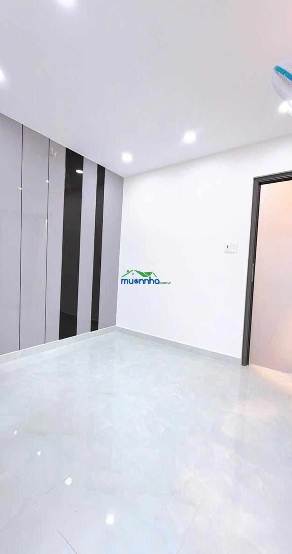 Nhà rẻ nhất quận 4, không có căn thứ 2 rẻ hơn