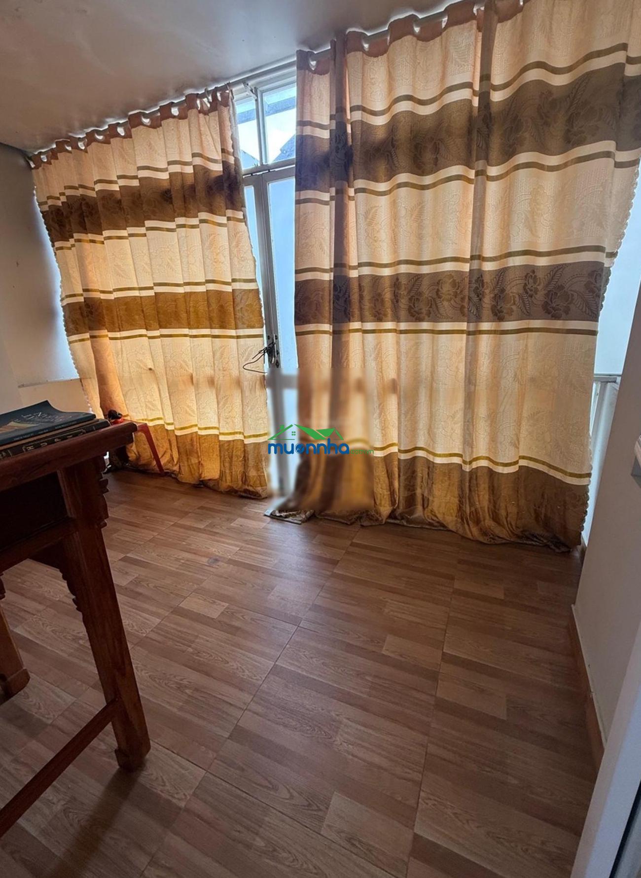 Chủ gấp bán, gần sân bay - đường nguyễn văn công - 4 tầng (4,1 x 18) - hẻm oto, vào ở ngay