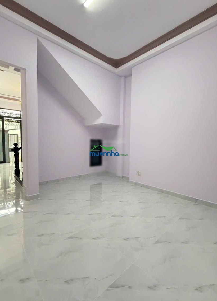 Bán nhà 4 lầu đường 15 linh chiểu