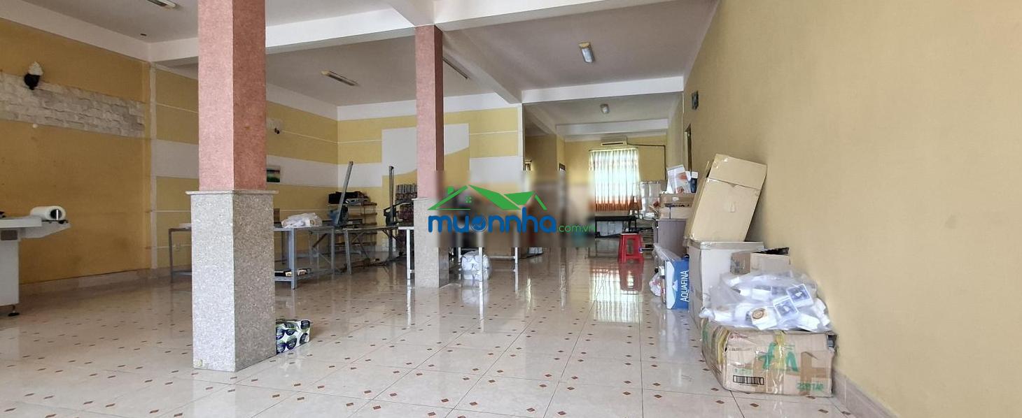 Bán nhà 3 tầng ngang khủng 10.9m x dài 24m