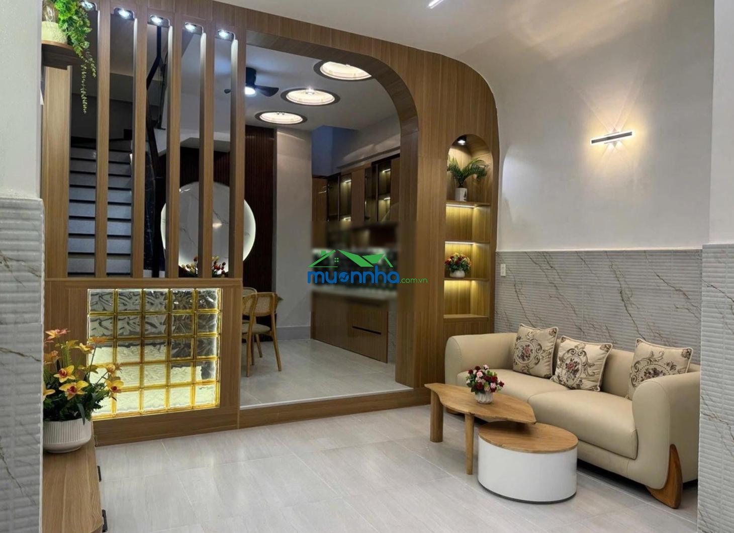 Nhà mới hẻm to ô tô 7 chỗ quay đầu. ngay 3/2 và lãnh binh thăng diện tích 45 mét 4 tầng mới cứng