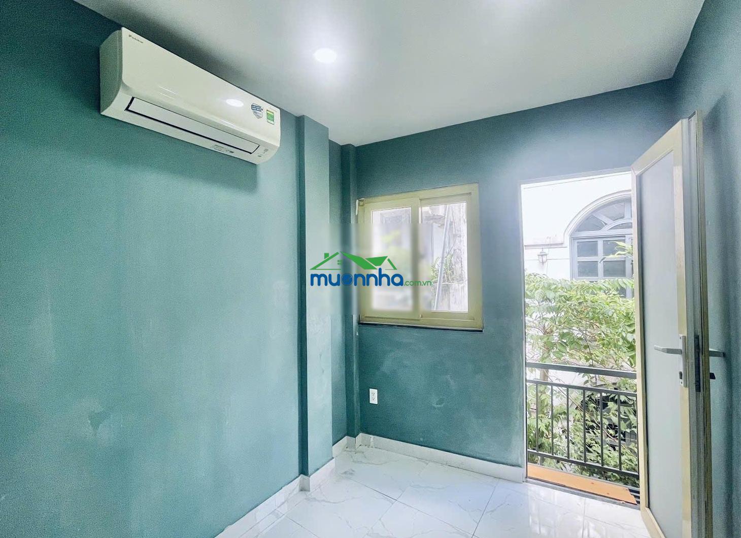 Nhà nhỏ xinh - 2 mặt hẻm sát hxh - cách q1 chỉ 3 phút - shr 2.5 x 5 - tặng nội thất - chỉ 2.1 tỷ